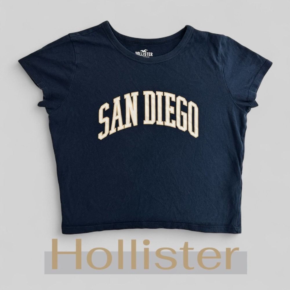 Hollister San Diego Relaxed Graphic Baby Tee crop top blue t-shirt women’s small